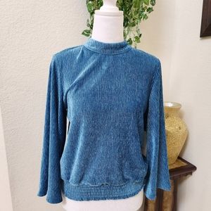 NWT Calligraphie Emerald Green Velvet Blouse with Bell Sleeve Size  Small